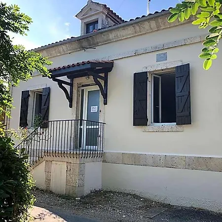 L'ile Aux Bateaux Bed & Breakfast 3*