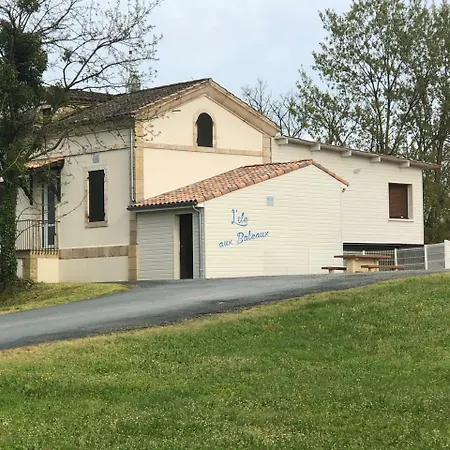 L'ile Aux Bateaux לינה וארוחת בוקר Buzet-sur-Baise