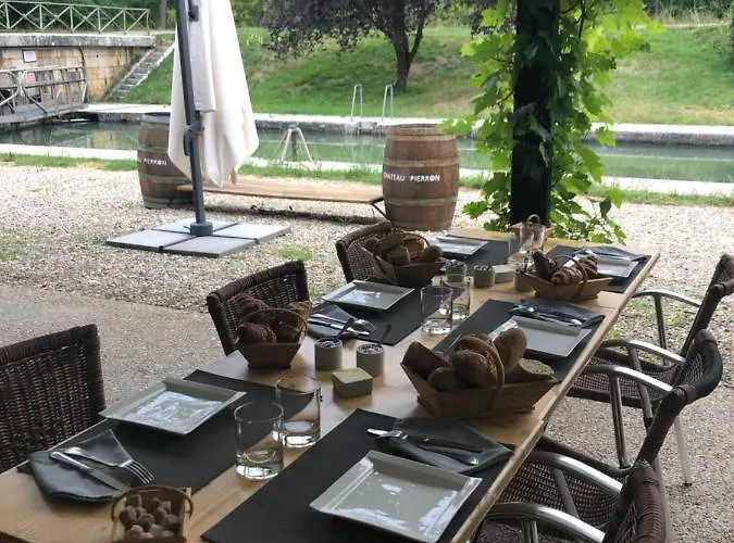 L'ile Aux Bateaux Buzet-sur-Baise